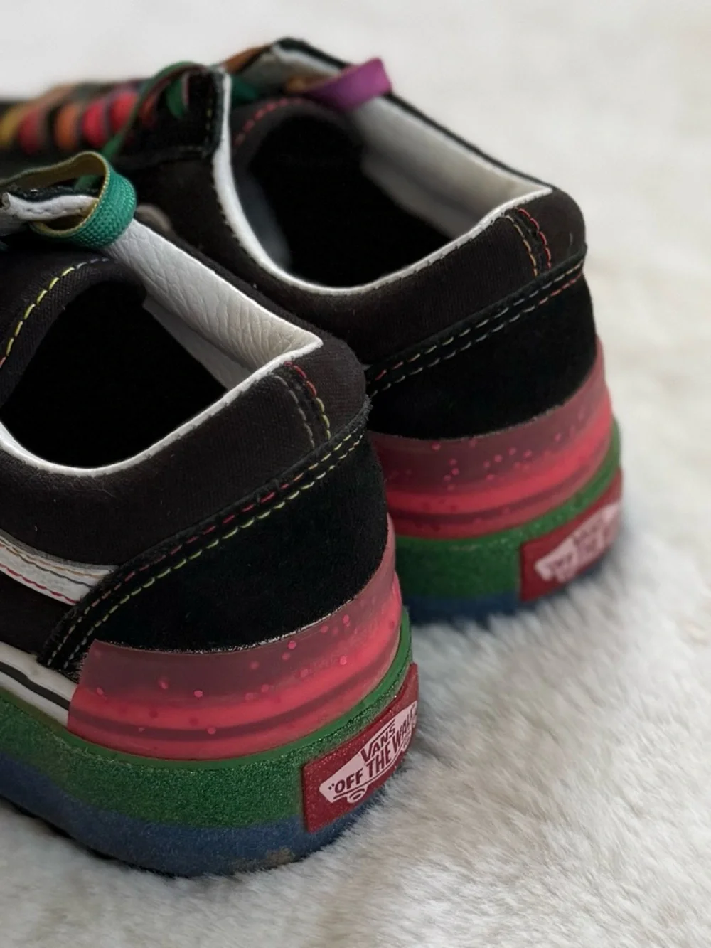 VANS Women’s 5 Old Skool Stacked Glitter Sneakers • Platform Suede Canvas Shoes